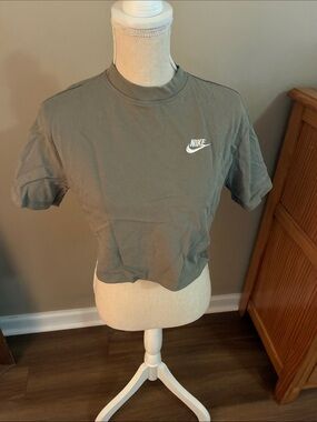 Nike Olive Cropped T-Shirt with White Swoosh